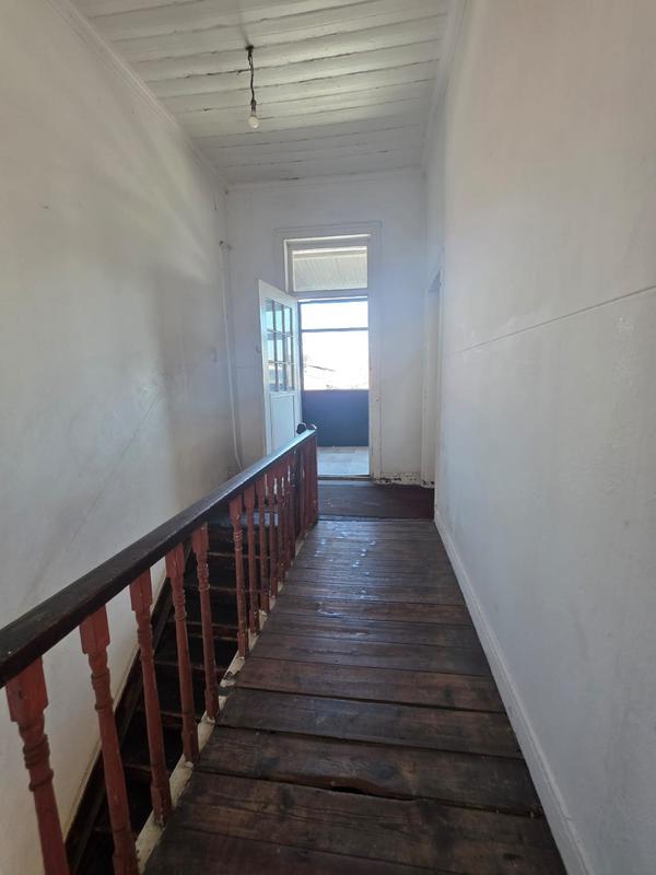 4 Bedroom Property for Sale in Salt River Western Cape